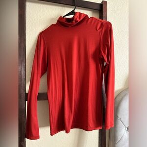 Uniqlo Heattech long sleeve - burnt orange